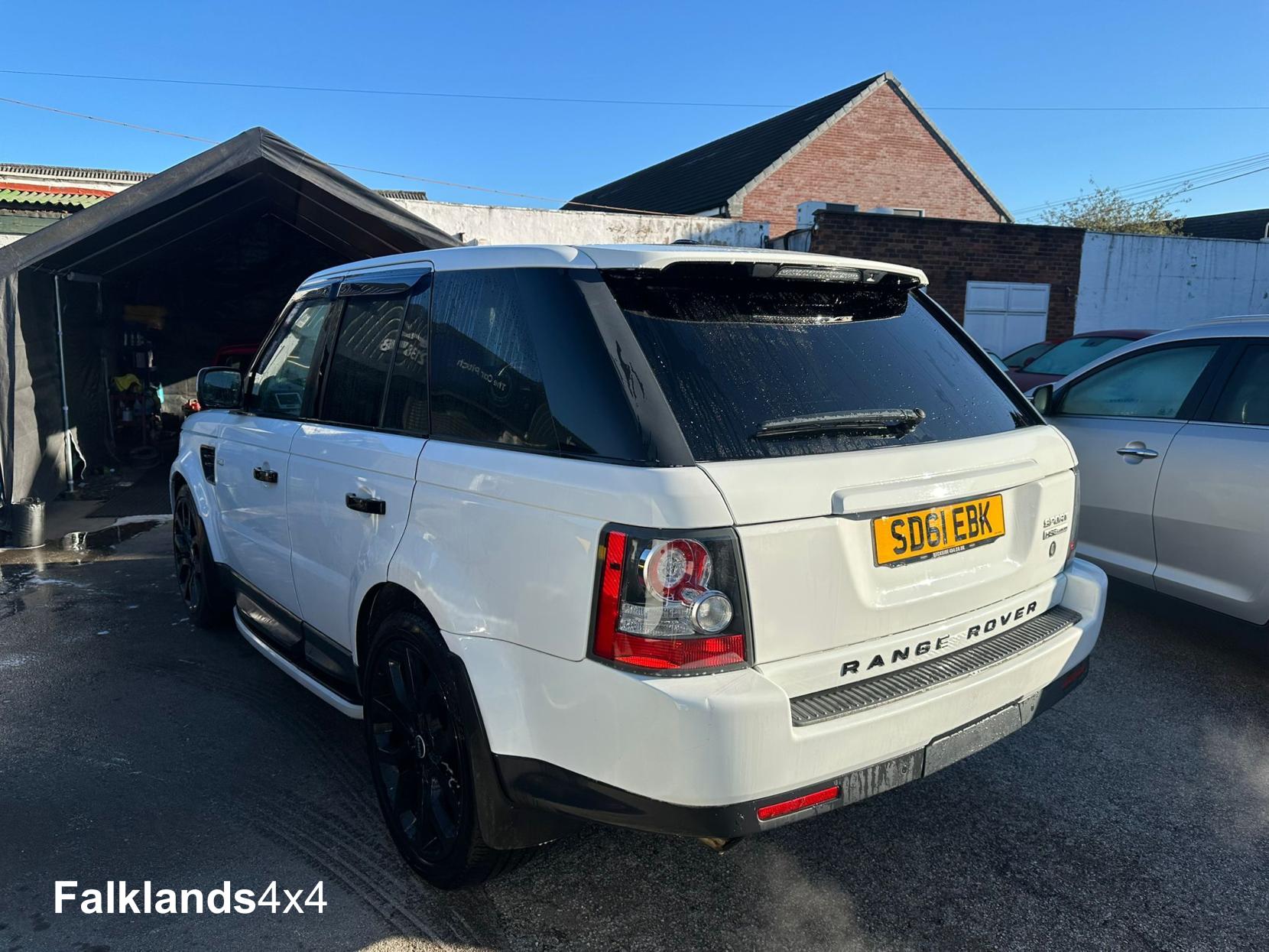 Land Rover Range Rover Sport 3.0 TD V6 HSE SUV 5dr Diesel CommandShift 4WD Euro 5 (245 ps)