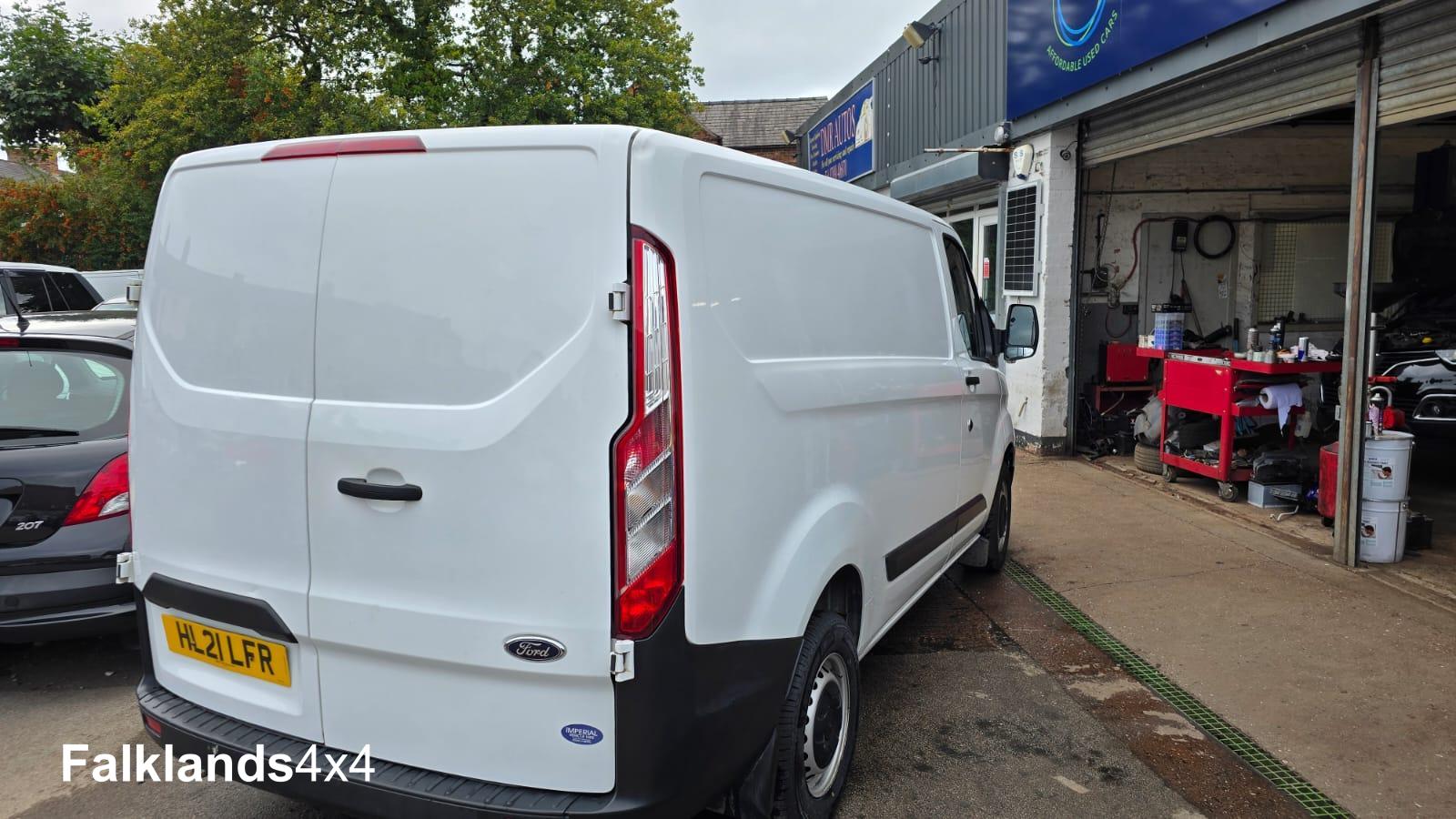 Ford Transit Custom 2.0 Leader Panel Van (2017 - 2022)