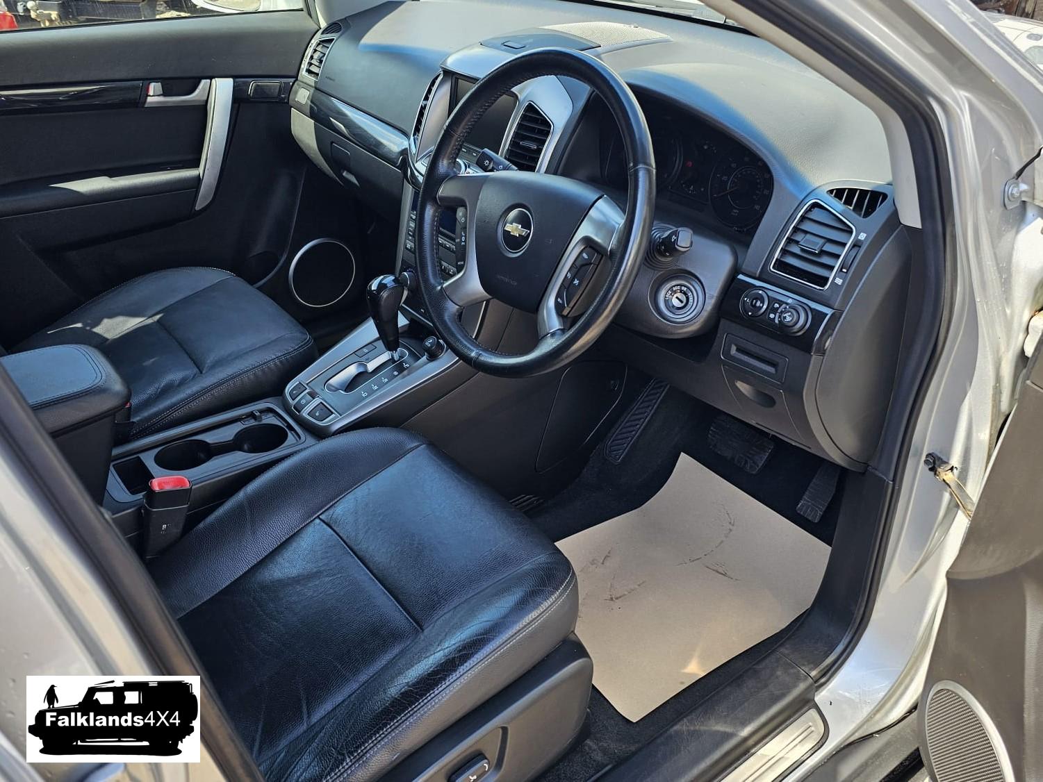 Chevrolet Captiva 2.2 VCDi LTZ SUV 5dr Diesel Auto 4WD Euro 5 (7 Seats) (184 ps)