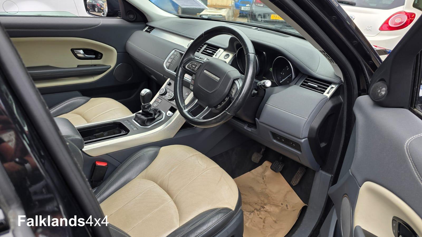 Land Rover Range Rover Evoque 2.0 TD4 SE Tech SUV 5dr Diesel Manual 4WD Euro 6 (s/s) (180 ps)