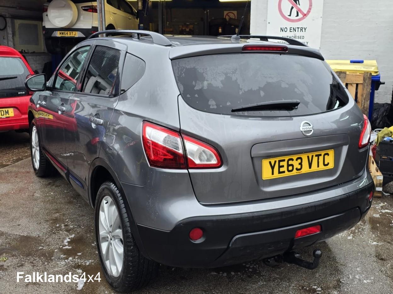 Nissan Qashqai 1.6 dCi 360 SUV 5dr Diesel Manual 4WD Euro 5 (s/s) (130 ps)
