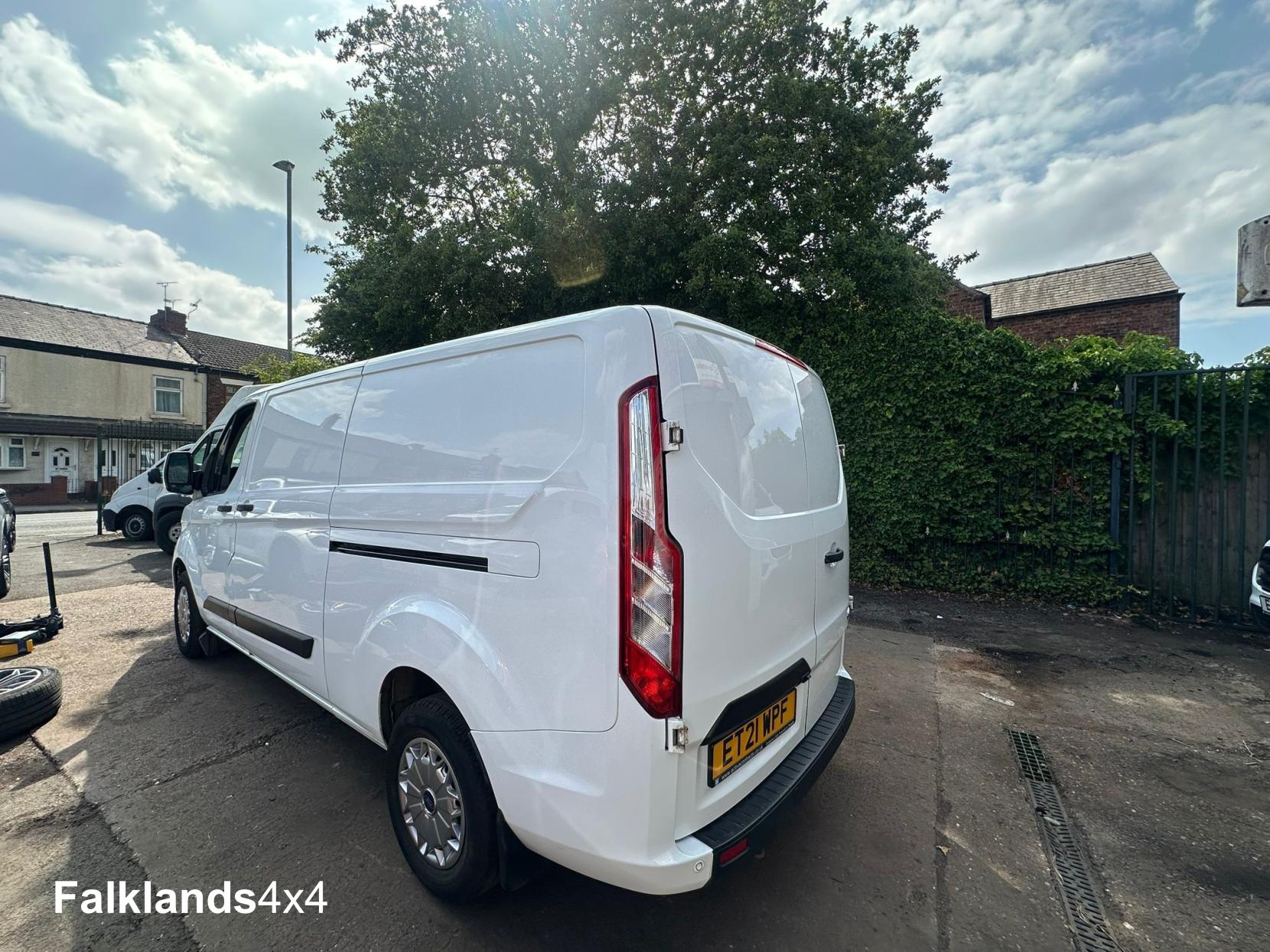 Ford Transit Custom ** ARRIVING SEPTEMBER 2025** 2.0 300 EcoBlue Trend Panel Van 5dr Diesel Manual L2 H1 Euro 6 (s/s) (105 ps)