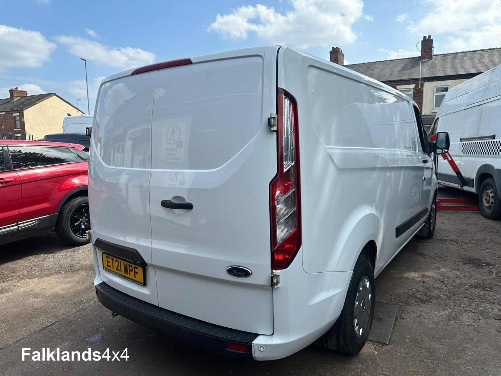 Ford Transit Custom ** ARRIVING SEPTEMBER 2025** 2.0 300 EcoBlue Trend Panel Van 5dr Diesel Manual L2 H1 Euro 6 (s/s) (105 ps)