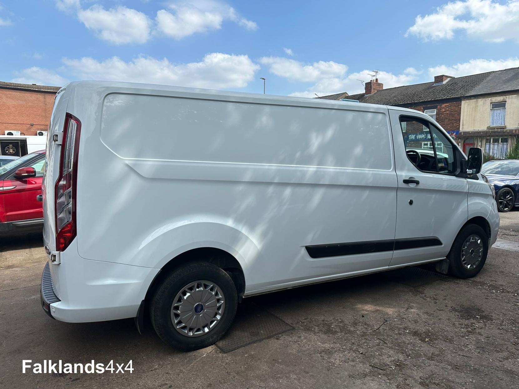 Ford Transit Custom ** ARRIVING SEPTEMBER 2025** 2.0 300 EcoBlue Trend Panel Van 5dr Diesel Manual L2 H1 Euro 6 (s/s) (105 ps)