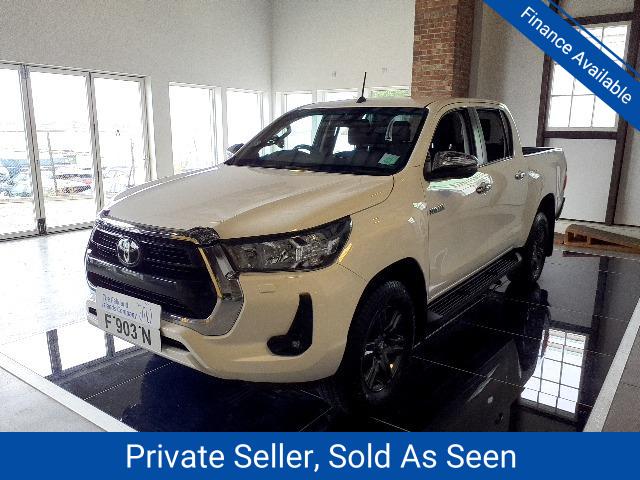 Toyota Hilux Private Seller  2.4 D-4D Icon Pickup Double Cab 4dr Diesel Auto 4WD