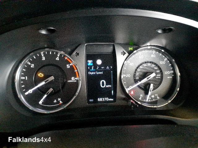 Toyota Hilux Private Seller  2.4 D-4D Icon Pickup Double Cab 4dr Diesel Auto 4WD