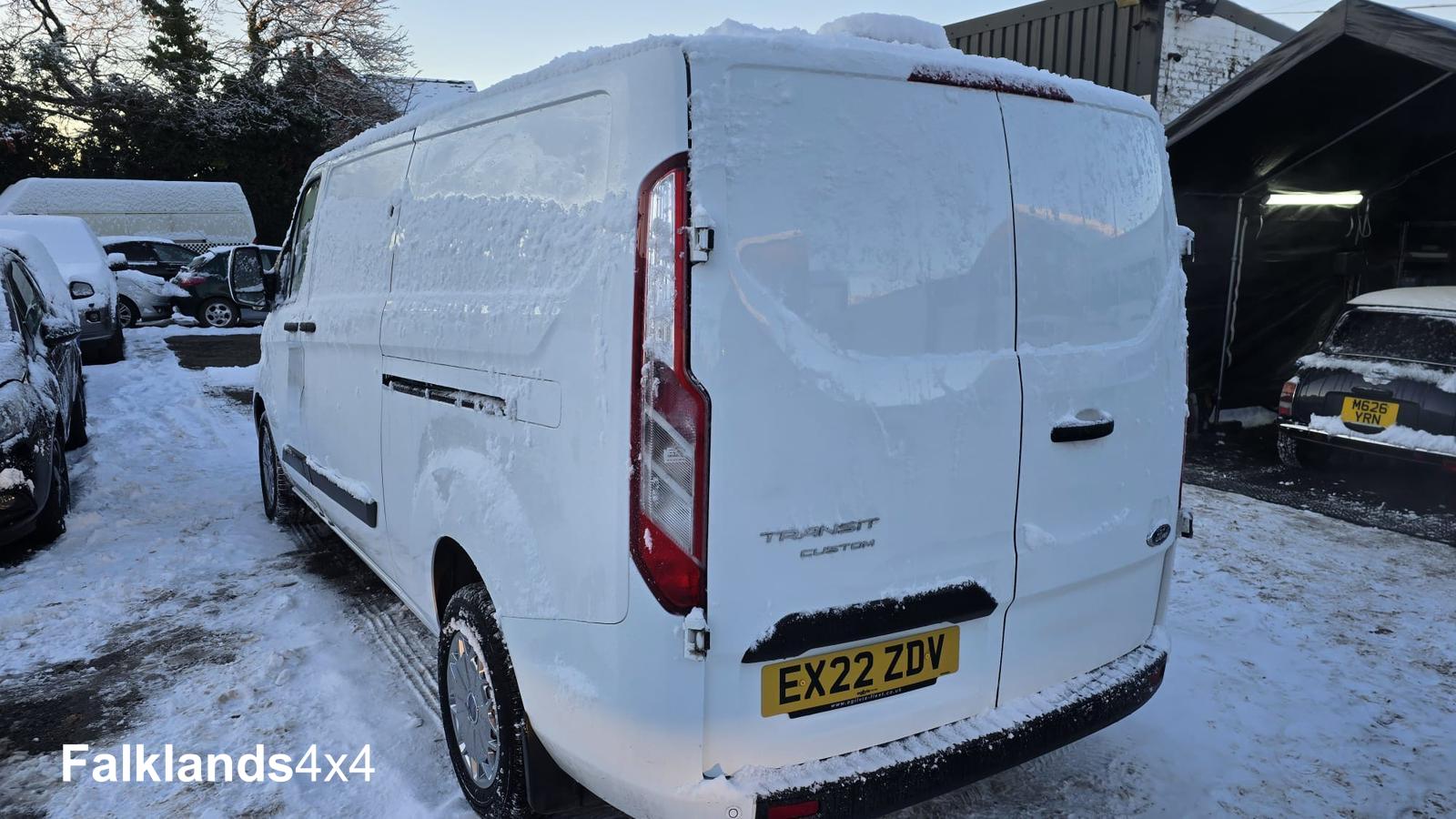 Ford Transit Custom 2.0 300 EcoBlue Trend Panel Van 5dr Diesel Manual L2 H1 Euro 6 (130 ps)